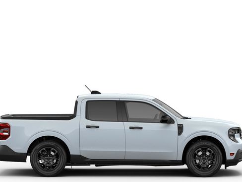 New 2026 Ford Maverick XLT w/ XLT Luxury Package image 5