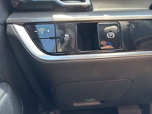 Used 2023 Kia Sportage EX FWD image 41