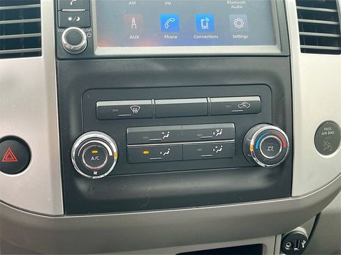 Used 2019 Nissan Frontier SV image 15