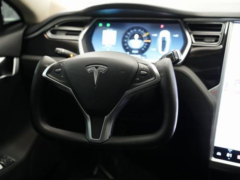 Used 2014 Tesla Model S 60 image 11