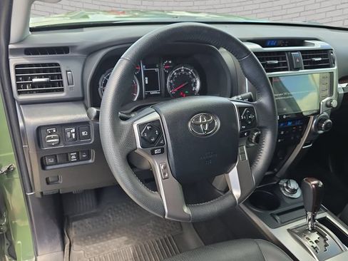 Used 2022 Toyota 4Runner Limited AWD/4WD image 16