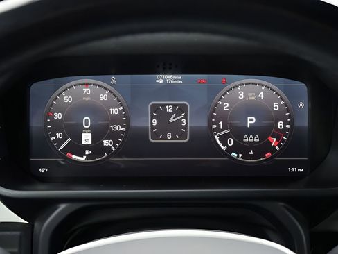 Used 2022 Land Rover Defender 110 X-Dynamic SE AWD/4WD image 29