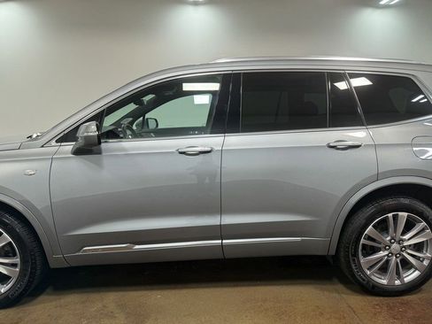 Used 2024 Cadillac XT6 Premium Luxury image 37