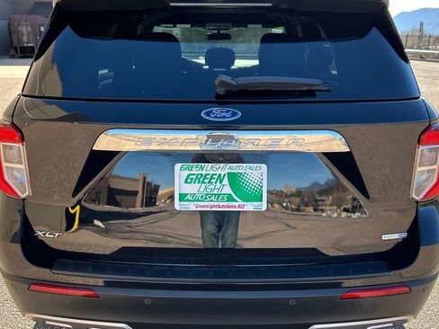 Used 2020 Ford Explorer XLT w/ Equipment Group 202A image 14