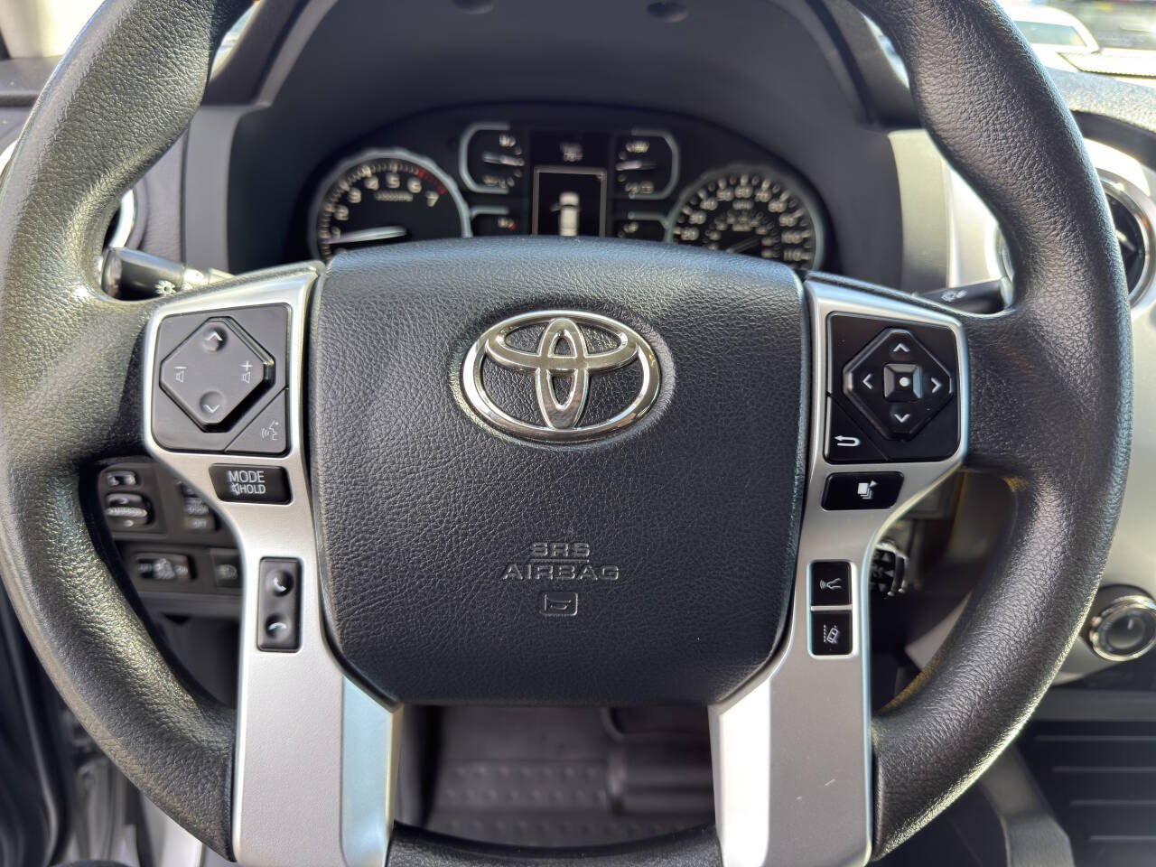 Used 2018 Toyota Tundra SR5 w/ TRD Off Road Package AWD/4WD image 18