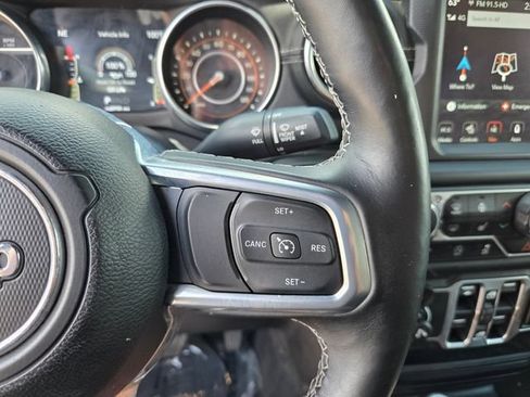 Used 2021 Jeep Gladiator Overland w/ Popular Equipment Package AWD/4WD image 30
