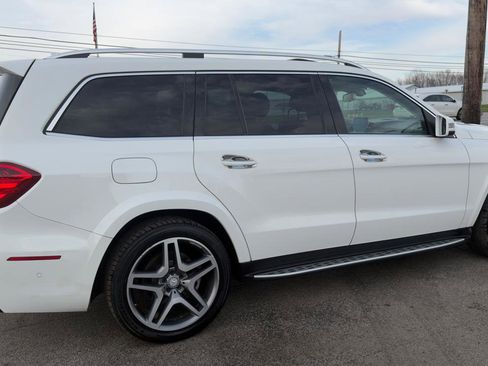 Used 2017 Mercedes-Benz GLS 550 4MATIC image 11
