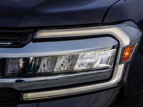 Used 2024 Ford Expedition Max Limited image 5