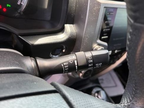 Used 2021 Toyota 4Runner Limited AWD/4WD image 26