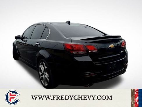 Used 2017 Chevrolet SS RWD image 7