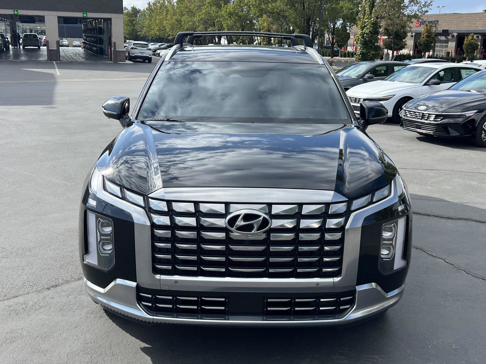 Used 2023 Hyundai Palisade Calligraphy AWD/4WD image 12