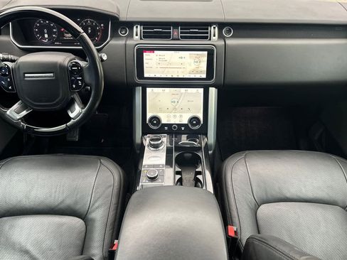 Used 2020 Land Rover Range Rover HSE image 12