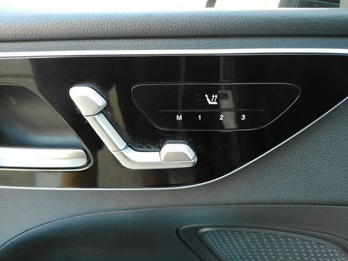 Used 2023 Mercedes-Benz C 300 Sedan image 17