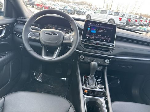 New 2026 Jeep Compass Latitude AWD/4WD image 6