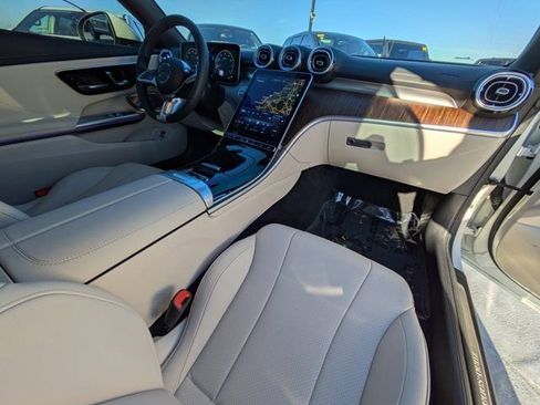 Used 2026 Mercedes-Benz CLE 300 4MATIC Cabriolet image 11