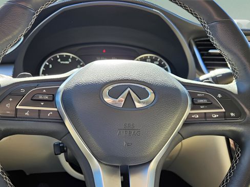 Used 2020 INFINITI QX50 Sensory image 13