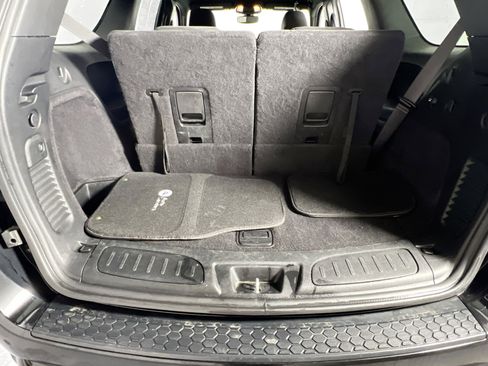 Used 2022 Dodge Durango GT w/ Blacktop Package image 24