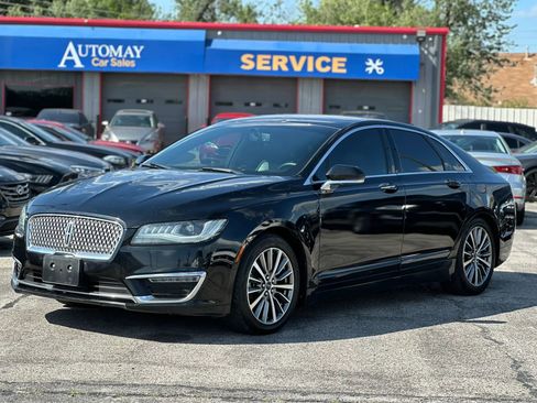 Used 2017 Lincoln MKZ Premiere FWD image 1
