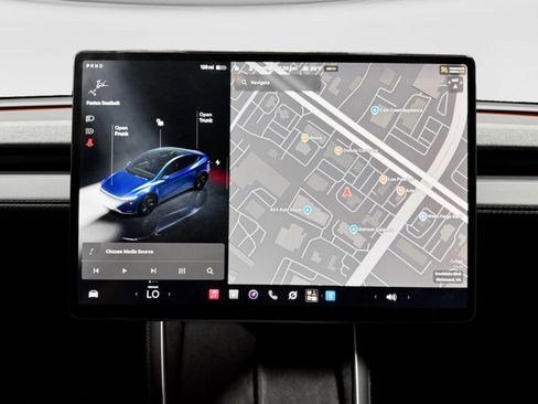Used 2026 Tesla Model Y Long Range AWD/4WD image 8
