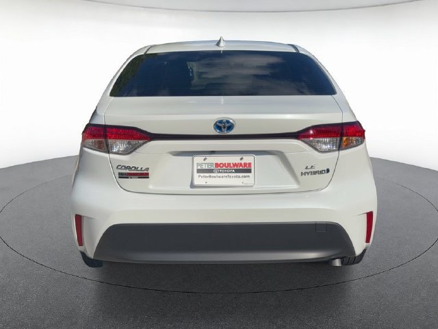 Used 2024 Toyota Corolla LE FWD image 5