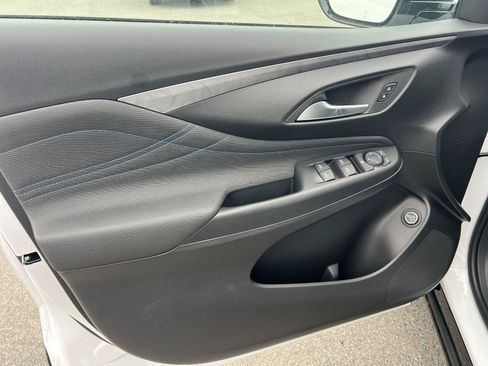 New 2026 Buick Envista Sport Touring w/ Convenience II Package FWD image 10
