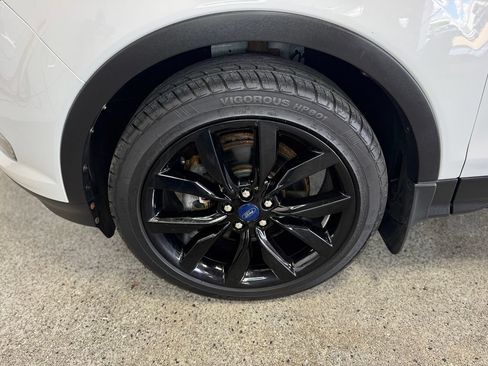 Used 2018 Ford Escape SE w/ SE Sport Appearance Package AWD/4WD image 27