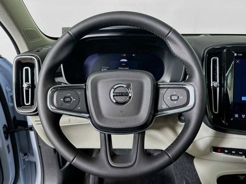 New 2026 Volvo XC40 B5 Plus w/ Protection Package Premier image 11