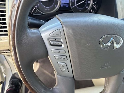 Used 2017 INFINITI QX80 2WD w/ Driver Assistance Package image 25