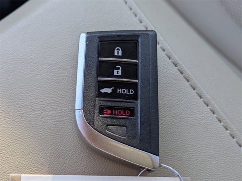 Used 2022 Acura RDX w/ Technology Package image 40