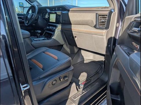 Used 2025 GMC Sierra 1500 AT4 w/ AT4 Premium Package image 19