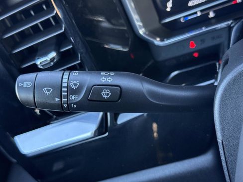 Used 2022 GMC Sierra 1500 Elevation image 8