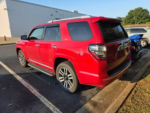 Used 2022 Toyota 4Runner Limited AWD/4WD image 9