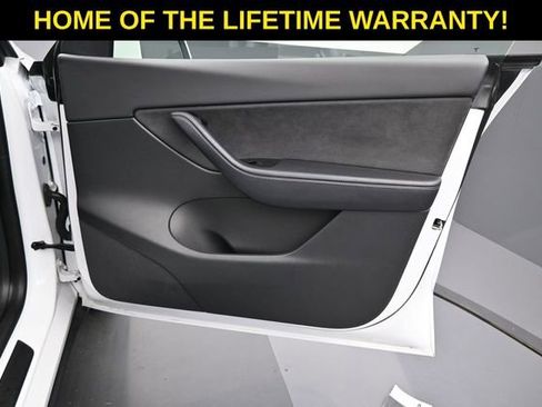 Used 2021 Tesla Model Y Long Range AWD/4WD image 52