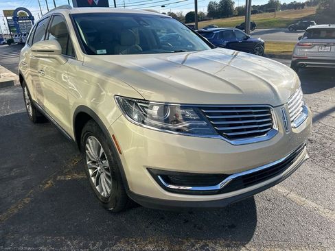 Used 2016 Lincoln MKX Select w/ Select Plus Package image 8