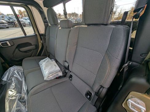 New 2026 Jeep Gladiator Willys image 16