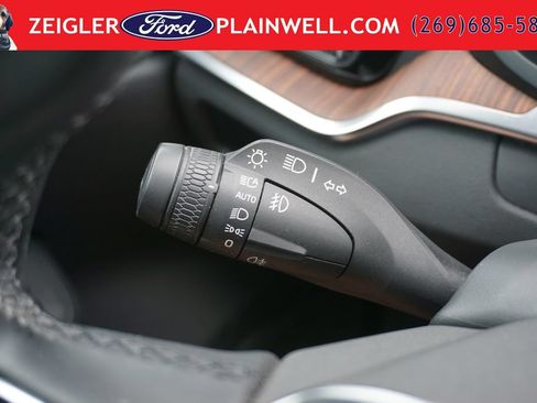 Used 2024 Volvo V60 B5 Cross Country Plus AWD/4WD image 28