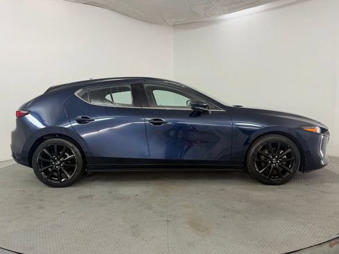 Used 2020 MAZDA MAZDA3 AWD Hatchback w/ Premium Pkg image 5