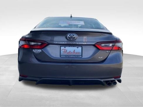 Certified 2023 Toyota Camry SE image 3