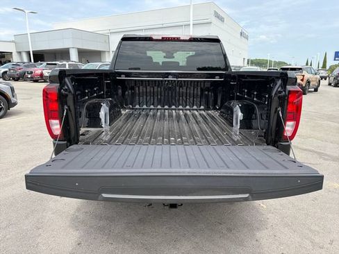 New 2026 GMC Sierra 1500 Elevation w/ X31 Off-Road Package AWD/4WD image 23