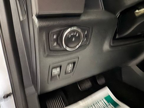 Used 2020 Ford F150 XLT w/ Equipment Group 302A Luxury AWD/4WD image 15