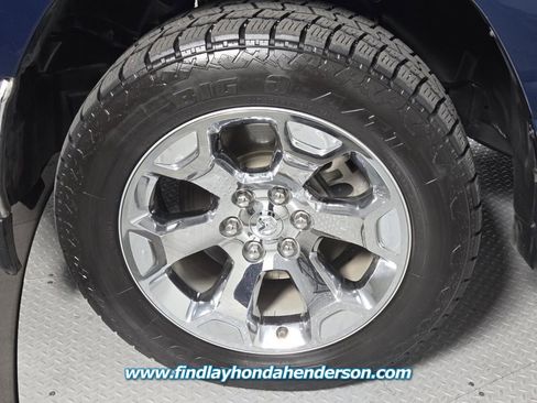 Used 2022 RAM 1500 Big Horn AWD/4WD image 9