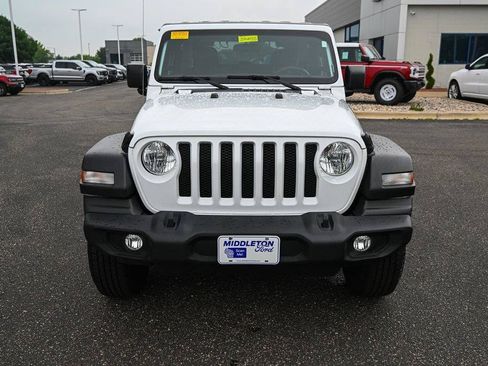 Used 2022 Jeep Wrangler Sport AWD/4WD image 10