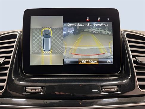 Used 2018 Mercedes-Benz GLS 550 4MATIC image 25