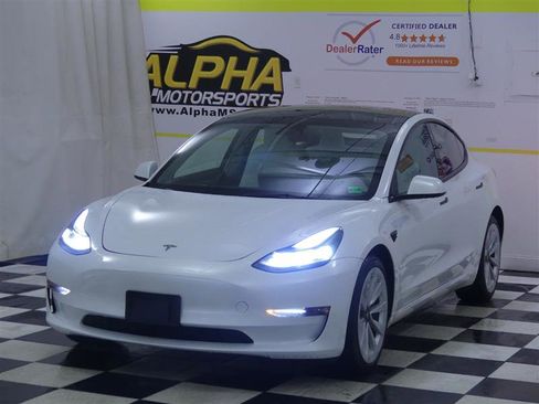 Used 2023 Tesla Model 3 Long Range image 4