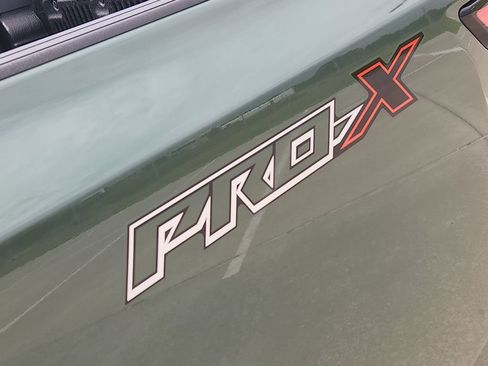 Certified 2025 Nissan Frontier Pro-X RWD image 33