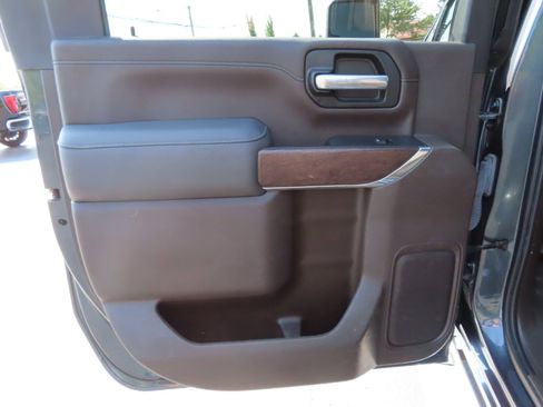 Used 2020 GMC Sierra 3500 Denali image 47