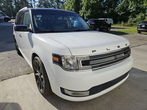 Used 2019 Ford Flex SEL w/ Equipment Group 202A FWD image 4