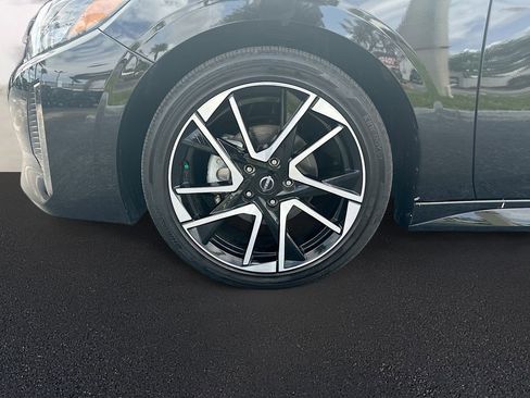 Used 2025 Nissan Sentra SR image 33