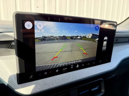 New 2025 Ford Maverick XLT w/ XLT Luxury Package FWD image 27