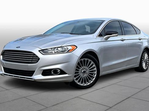 Used 2016 Ford Fusion Titanium image 35